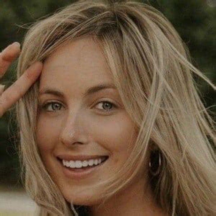 Tori Masters (YouTube Star) - Age, Birthday, Bio, Facts, Family, Net Worth, Height & More