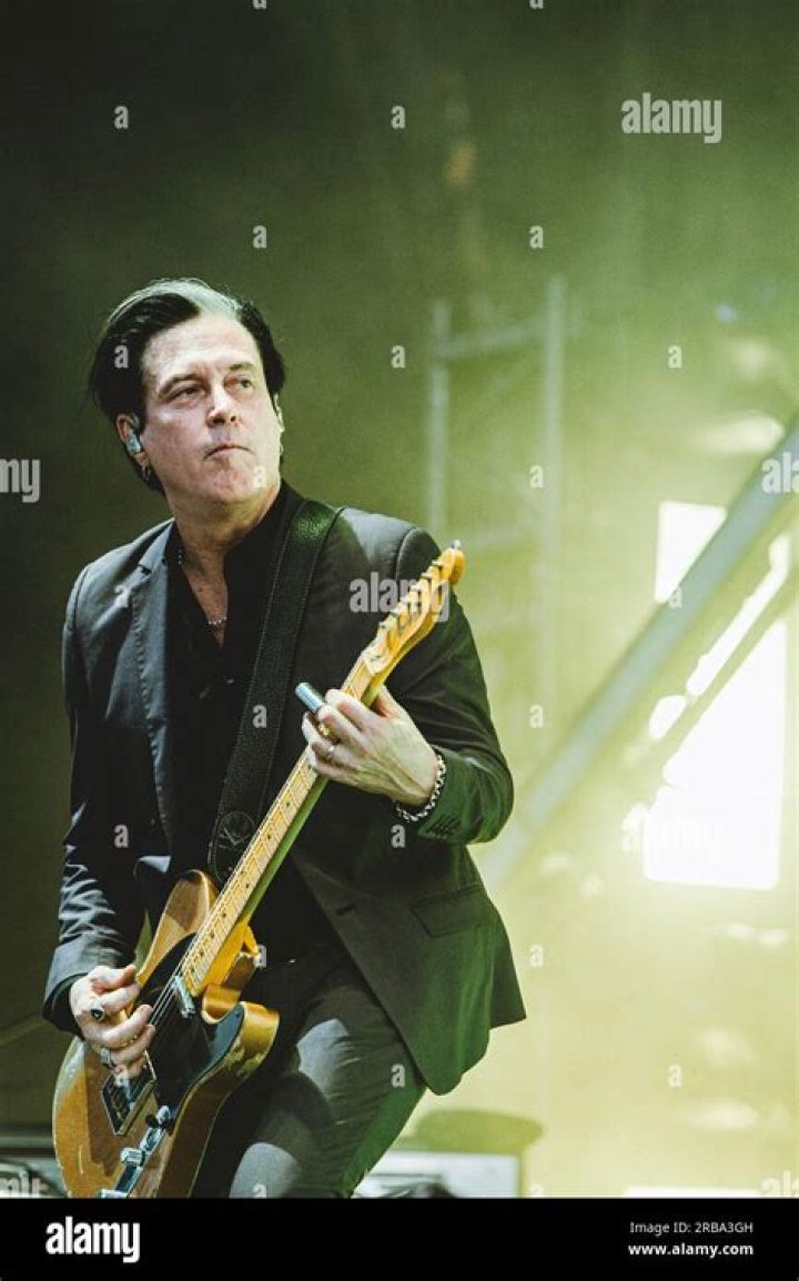 Troy Van Leeuwen (Guitarist) - Age, Birthday, Bio, Facts, Family, Net Worth, Height & More