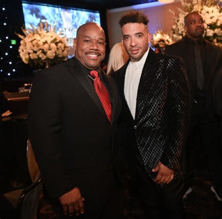 Wack 100 Net Worth 2023: What Is The Music Manager Worth?