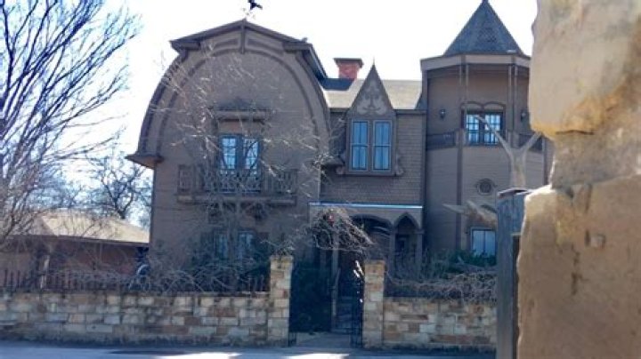 Was The Munsters house a real house?