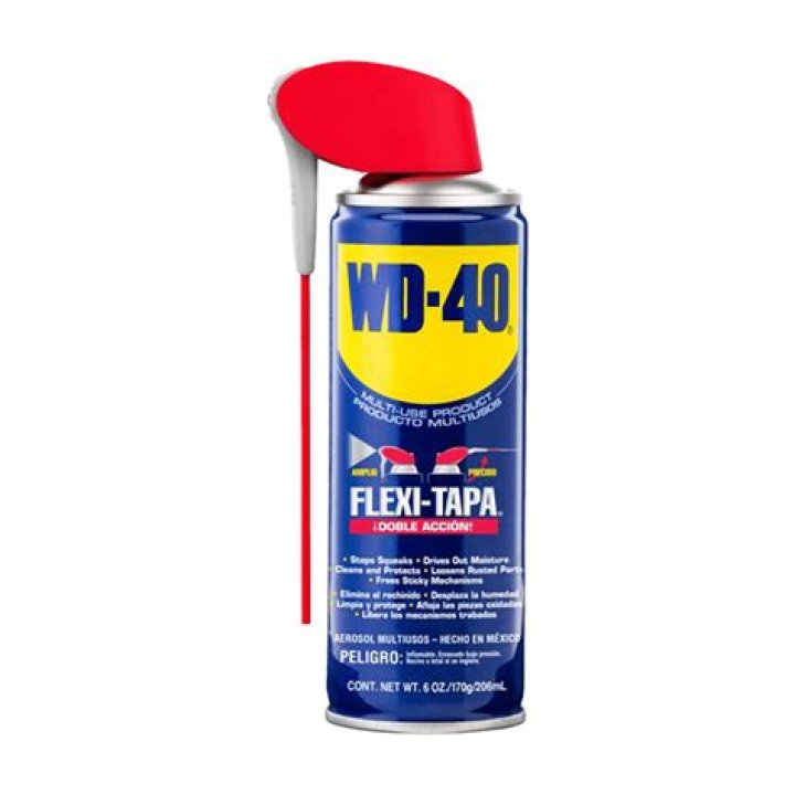 ¿WD-40 limpia los faros? – Celebrity.fm