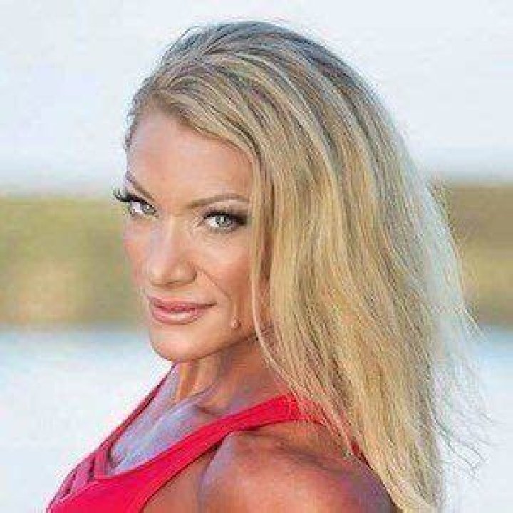 Wendy Fortino (Bodybuilder) - Age, Birthday, Bio, Facts, Family, Net Worth, Height & More