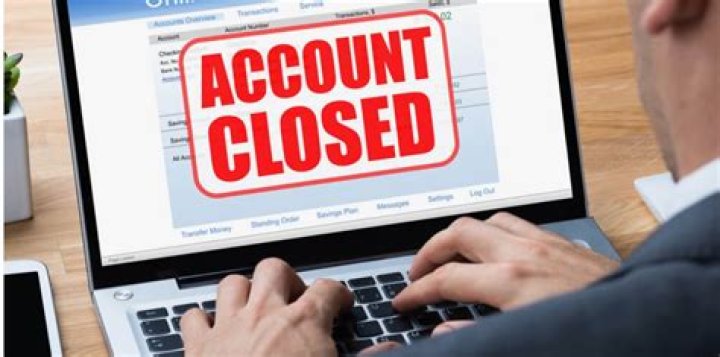What does it mean when an account is closed on your credit report?