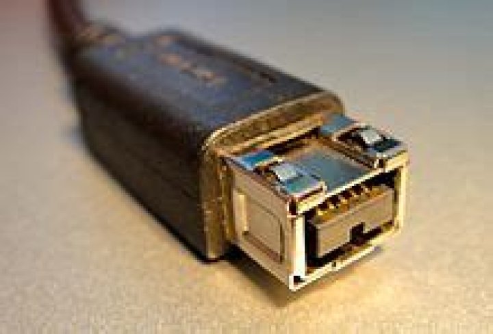 What is a IEEE 1394 connector used for?