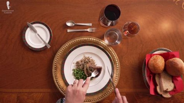 What type of sandwich is eaten with a knife and fork *?