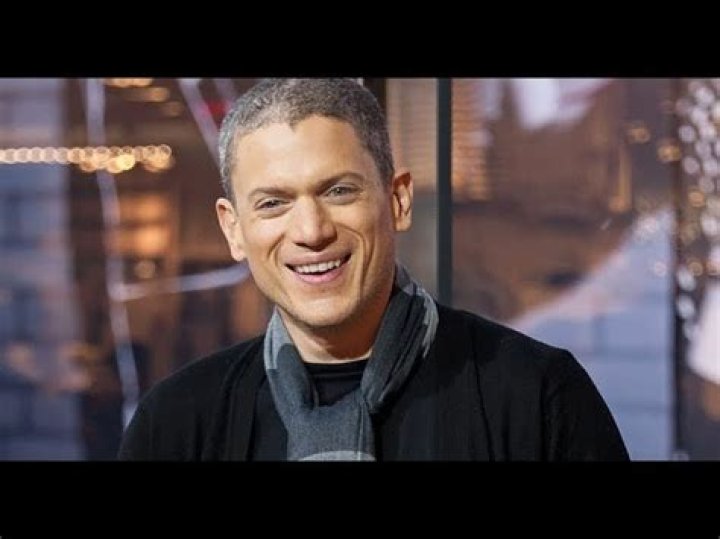 Which app has Christmas vacation? – Celebrity.fm – #1 Official Stars, Business & People Network, Wiki, Success story, Biography & Quotes