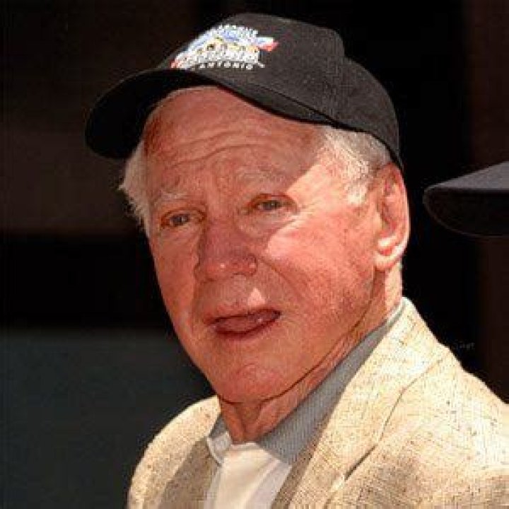 Whitey Ford (Baseball Player) - Age, Birthday, Bio, Facts, Family, Net Worth, Height & More