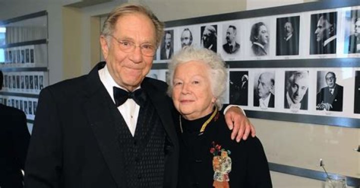 Who is George Segal Wife Sonia Schultz Greenbaum? Explore His Family Details
