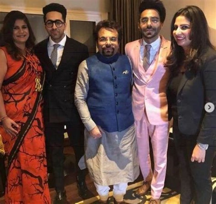 Who is Sakshi Joshi? Wiki, Biography, Husband, Age, Parents, Net Worth, Education, Family & More