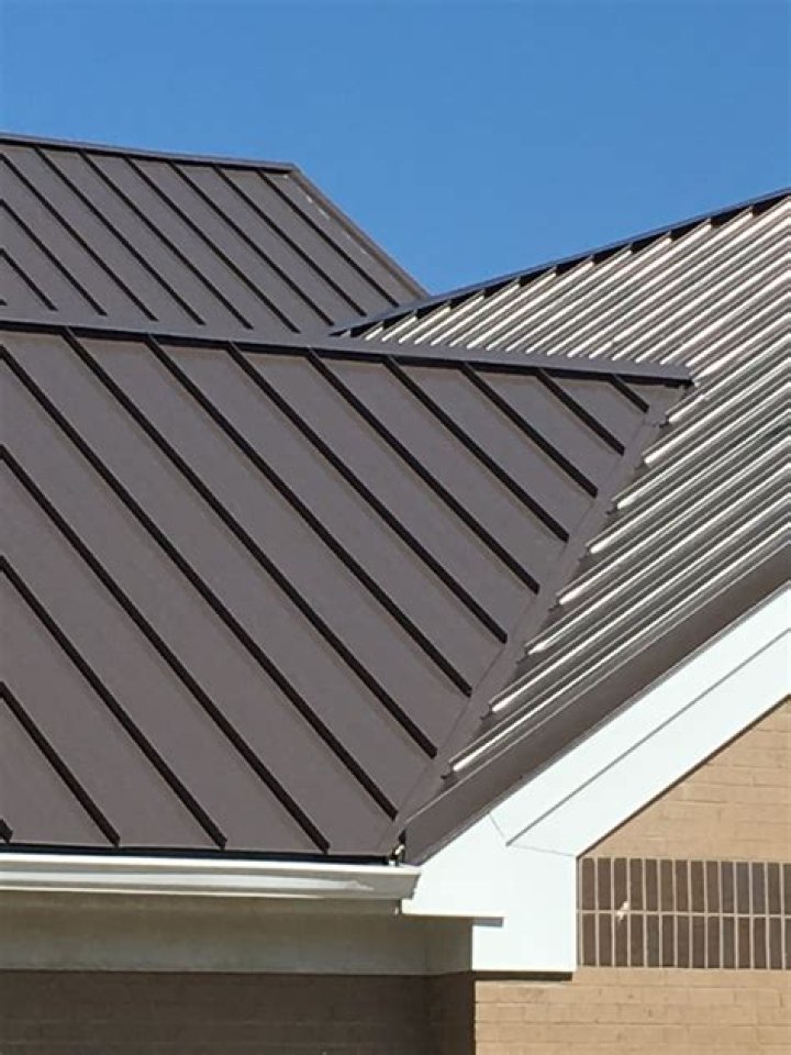 Who is the largest roofing manufacturer in the world?