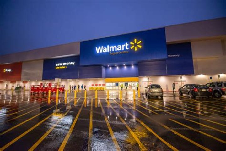 Why Walmart is bad for the economy?