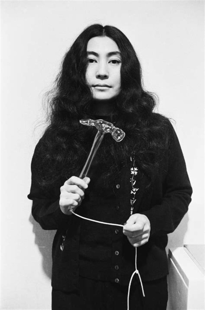 Ыоко Оно - Yoko Ono (Активист) - возраст, день рождения, биография, факты, семья, собственный капитал, рост и многое другое