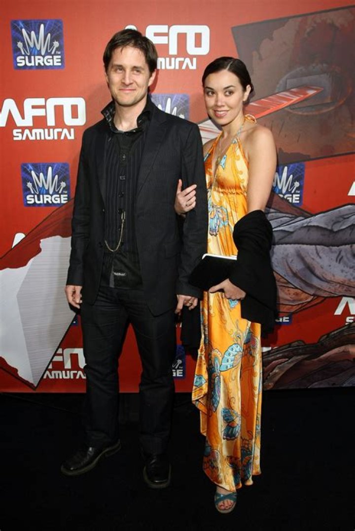 Yuri Lowenthal Biography, Age, Height, Wife, Net Worth, Family